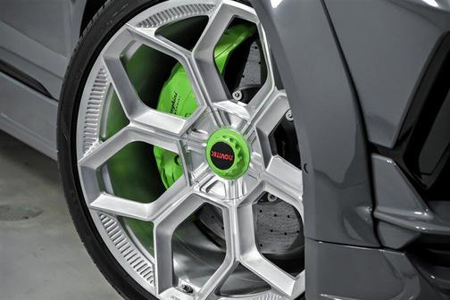 2023 Lamborghini Urus S