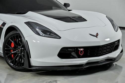 Arctic White 2016 Chevrolet Corvette Z06