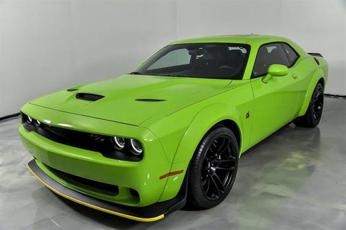 2023 Dodge Challenger R/T Scat Pack Widebody