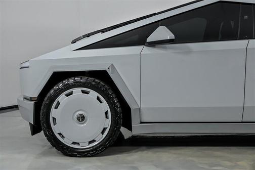 2024 Tesla Cybertruck All-Wheel Drive