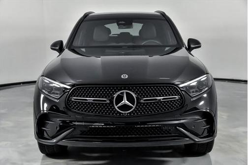 2023 Mercedes-Benz GLC 300 4MATIC