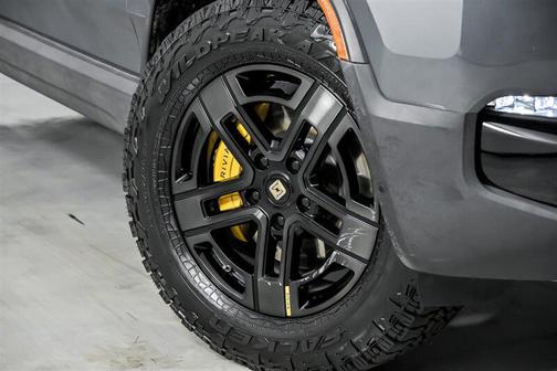 2023 Rivian R1T Adventure Quad Motor Large Pack