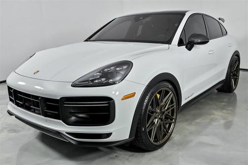 2023 Porsche Cayenne Turbo GT