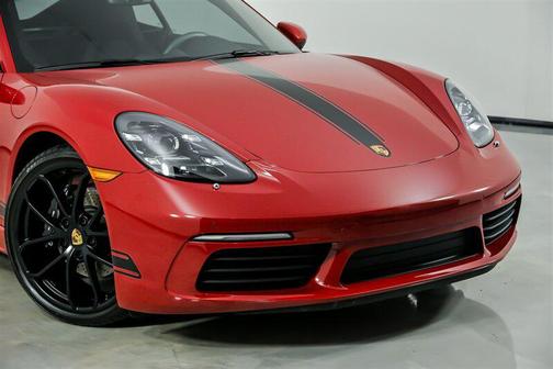 2024 Porsche 718 Cayman Style Edition