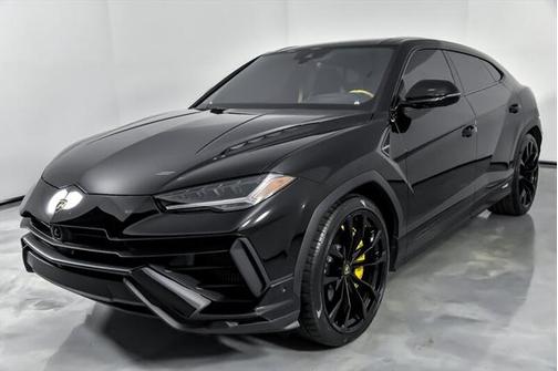 2024 Lamborghini Urus S