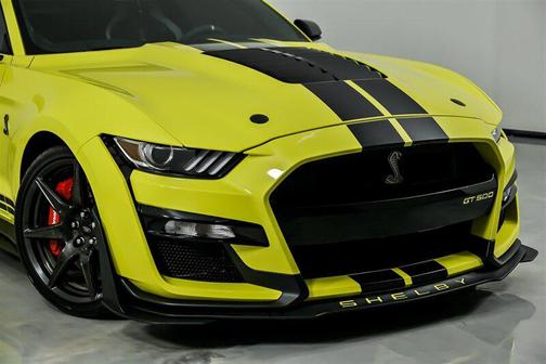 2021 Ford Shelby GT500 Base