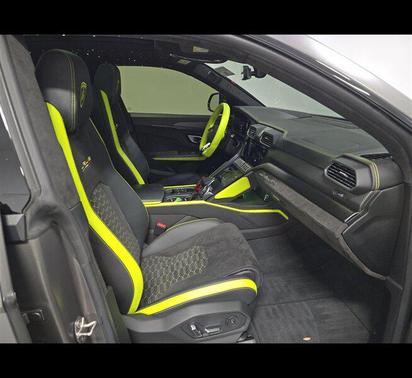 2022 Lamborghini Urus GRAPHITE CAPSULE-HUGE MSRP