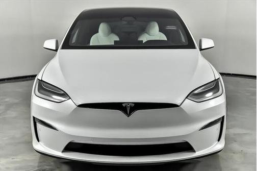 2022 Tesla Model X Plaid Tri Motor All-Wheel Drive