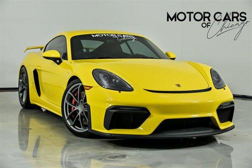 2022 Porsche 718 Cayman GT4
