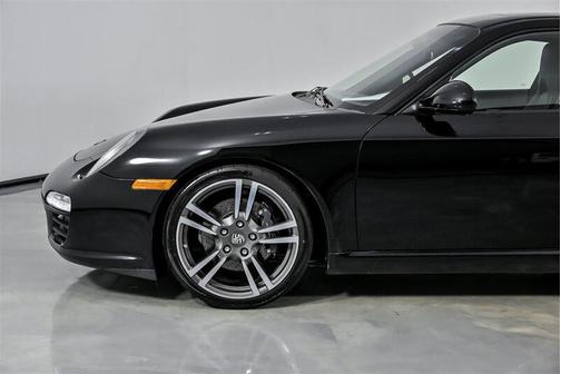 2012 Porsche 911 Carrera