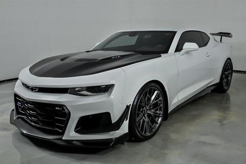 Summit White 2021 Chevrolet Camaro ZL1