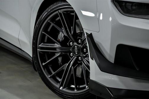 Summit White 2021 Chevrolet Camaro ZL1