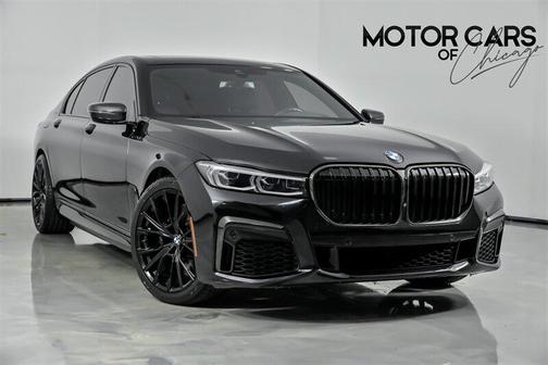 2022 BMW 740 i