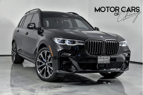 2022 BMW X7 M50i