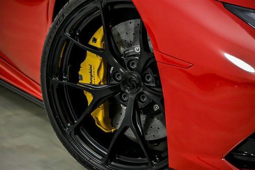 2021 Lamborghini Huracan EVO Coupe