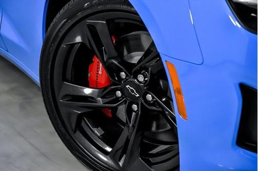 2023 Chevrolet Camaro RWD Coupe LT1