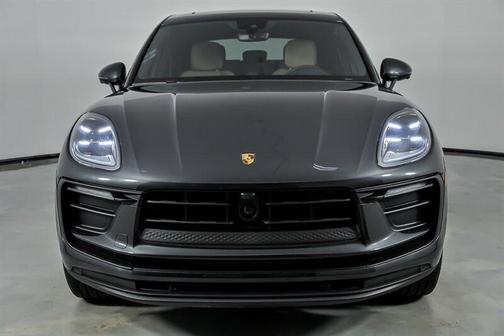 Volcano Grey Metallic 2026 Porsche Macan Macan S