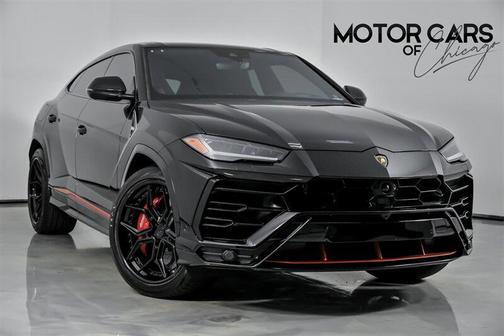2020 Lamborghini Urus 