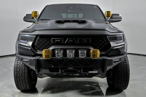 Diamond Black Crystal Pearlcoat 2022 RAM 1500 TRX