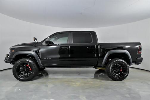 Diamond Black Crystal Pearlcoat 2022 RAM 1500 TRX