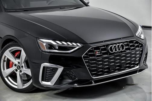 2023 Audi S4 Premium Plus TFSI quattro Tiptronic