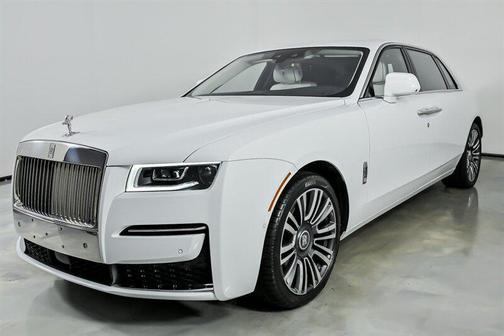 Arctic White 2021 Rolls-Royce Ghost EWB-SHOOTING STAR HEADLINER- 4 SEATER!