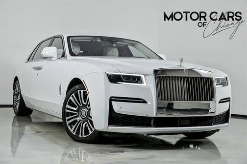 Arctic White 2021 Rolls-Royce Ghost EWB-SHOOTING STAR HEADLINER- 4 SEATER!