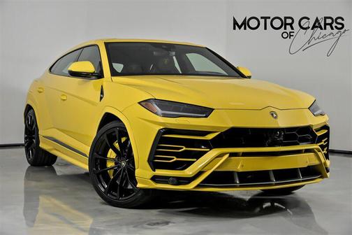 2022 Lamborghini Urus 