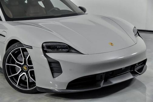 2022 Porsche Taycan Turbo S