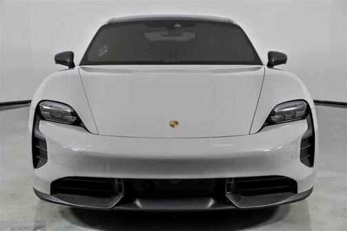 2022 Porsche Taycan Turbo S