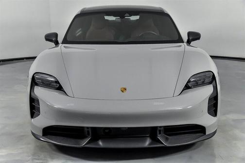 2022 Porsche Taycan Turbo S