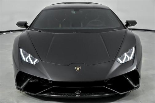 2019 Lamborghini Huracan Performante