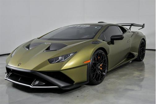 2023 Lamborghini Huracan STO Coupe