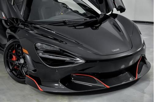 2019 McLaren 720S Base