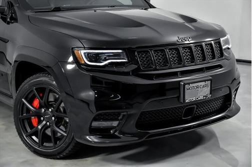 2020 Jeep Grand Cherokee SRT