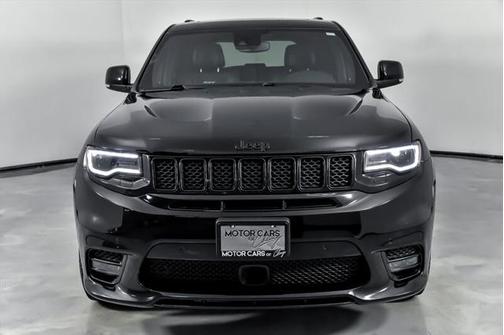 2020 Jeep Grand Cherokee SRT
