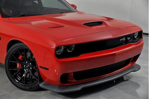 2015 Dodge Challenger SRT Hellcat