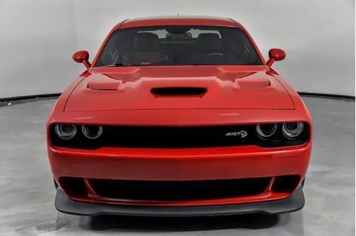 2015 Dodge Challenger SRT Hellcat