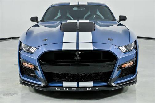 2020 Ford Shelby GT500 Base