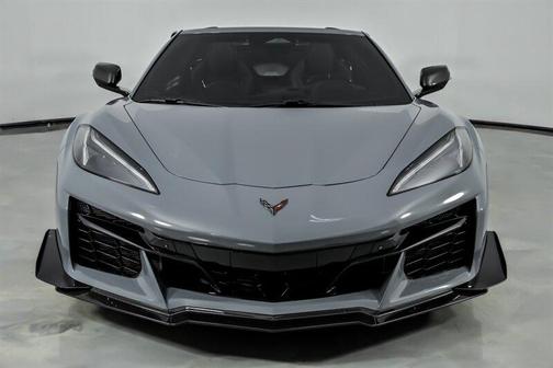 Sea Wolf Gray Tricoat 2025 Chevrolet Corvette Z06