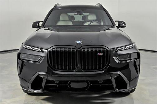 Black Sapphire Metallic 2025 BMW X7 M60i