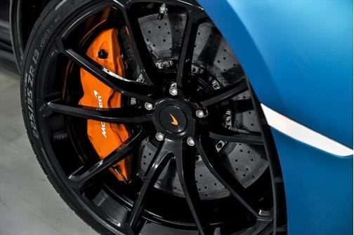 2018 McLaren 570S LAUNCH EDITION-MATTE WRAP
