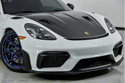 2023 Porsche 718 Cayman GT4 RS