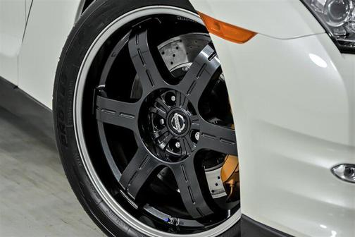 2014 Nissan GT-R Black Edition