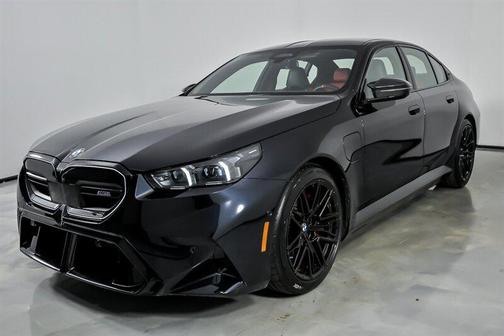 Carbon Black Metallic 2025 BMW M5 Base