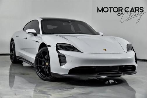 2022 Porsche Taycan GTS