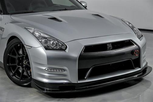 2012 Nissan GT-R Premium