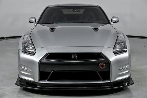2012 Nissan GT-R Premium
