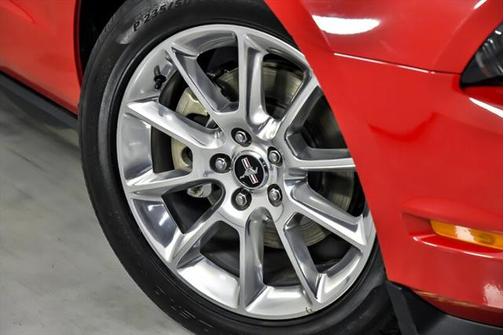 2010 Ford Mustang GT Premium