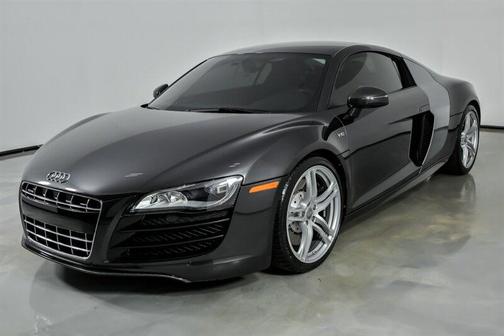Daytona Gray Pearl Effect 2012 Audi R8 5.2 quattro